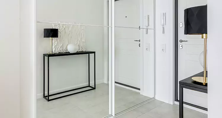 Mirrored Bifold Closet Doors Repair in Sebastian, FL