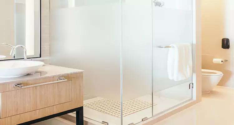 Expert Shower Door Fix and Repair in Sebastian, FL