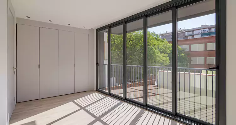 Fix Sliding Screen Door Track in Sebastian, FL